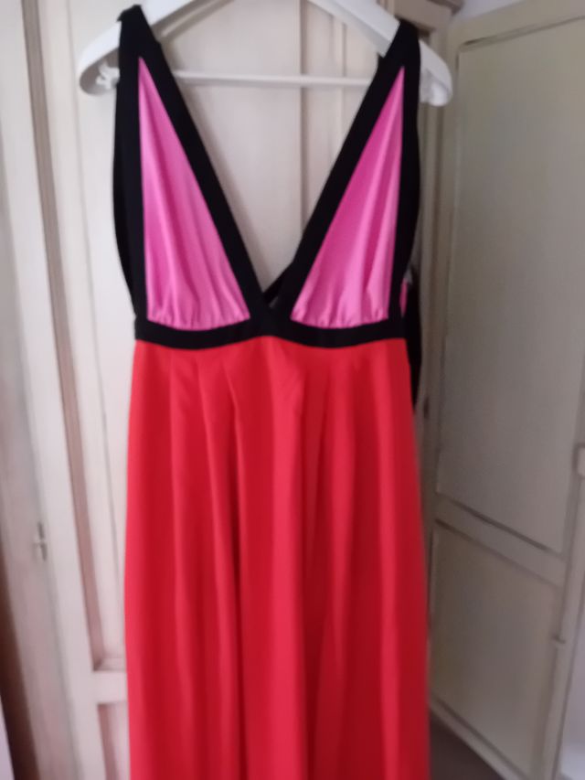 Abito lungo cerimonia rosa e rosso con 2 spacchi d