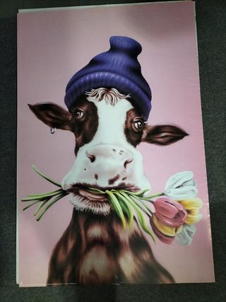 Poster mucca cappello e tulipani