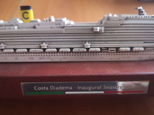 Modellini navi da crociera Costa