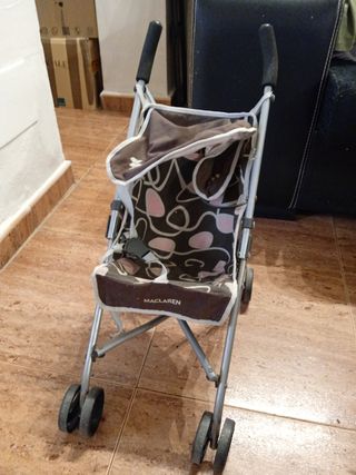 Carrito Maclaren bebé juguete