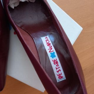 Zapatos de Salon con tacón