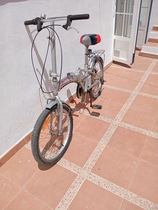 Bicicleta plegable usada