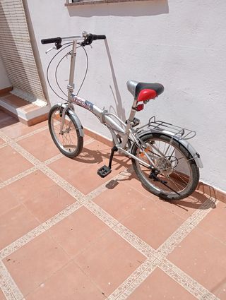 Bicicleta plegable usada