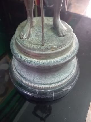 Figura Bronce Niño Pastor Antigua firmada OFERTON