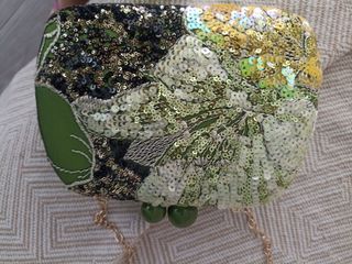 Bolso fiesta verde y multicolor