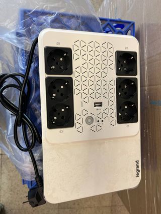 Legrand 310082 Cable de extensión de 6 enchufes