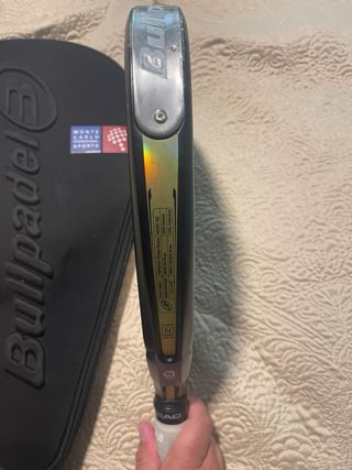 Pala Pádel Bullpadel Hack Paquito Navarro