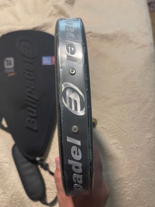 Pala Pádel Bullpadel Hack Paquito Navarro