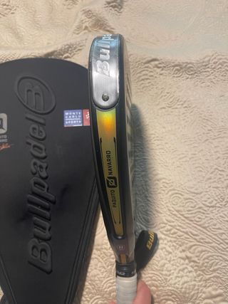 Pala Pádel Bullpadel Hack Paquito Navarro