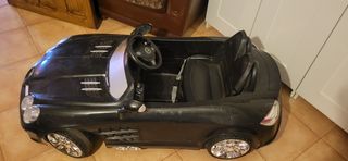 Coche eléctrico infantil