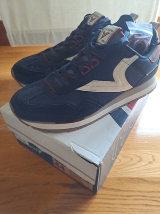 Zapatillas Victoria 44