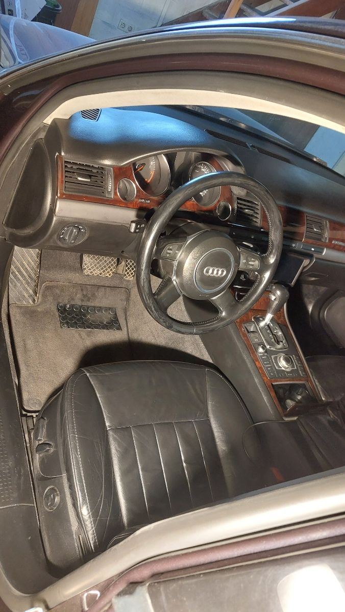 Audi A8 2003 - foto 1