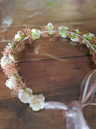 Corona flores - tocado blanco y rosa