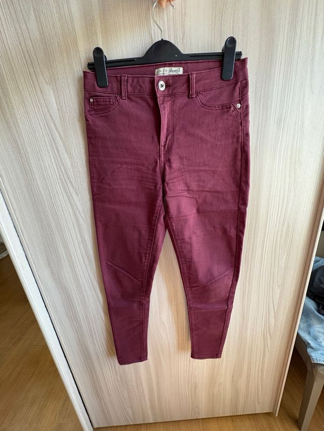 Jeans bordeaux donna