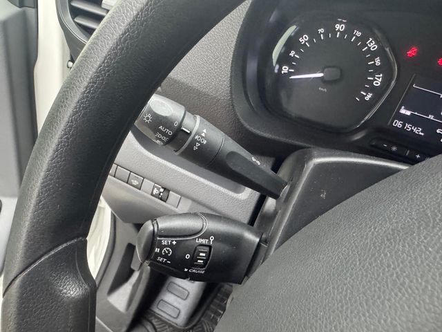 Opel Vivaro 2020