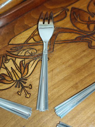 Elegante Set di 6 Forchettine da Dolce