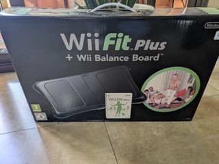 Juego Wii Fit Plus con Balance Board