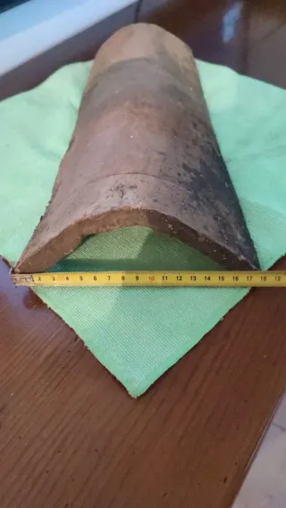 Tejas árabes antiguas, aproximadamente  2000 tejas