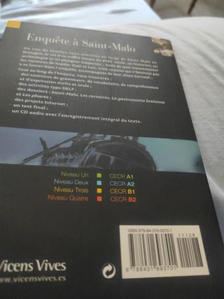 Enqu te Ë Saint-malo. Material Auxiliar.