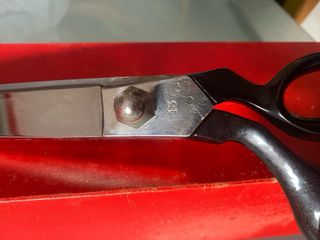 Tijeras de costura Donna