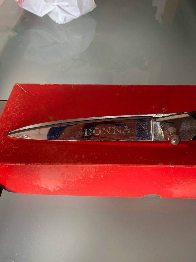 Tijeras de costura Donna