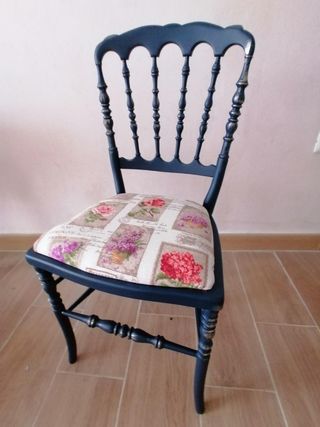Silla ÚNICA. (azul wengué)