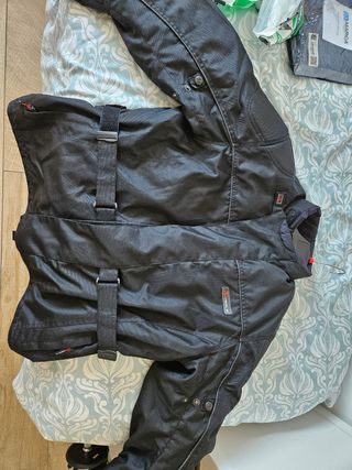 Chaqueta moto negra marca 2wheels- Talla L