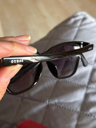 Gafas Guess - Cat Eye Negras