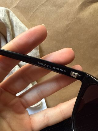Gafas Guess - Cat Eye Negras