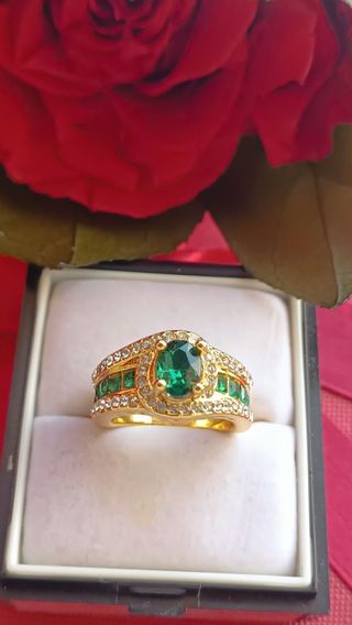 Anello oro verde smeraldo tg 16,5