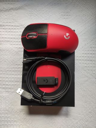 Logitech G Pro X Superlight Rojo