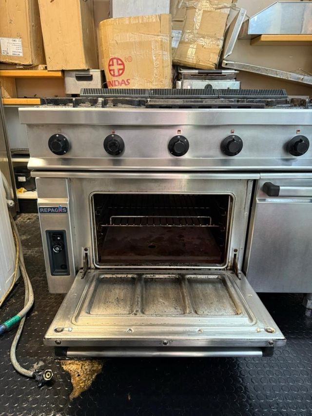 Cocina industrial 6 fuegos