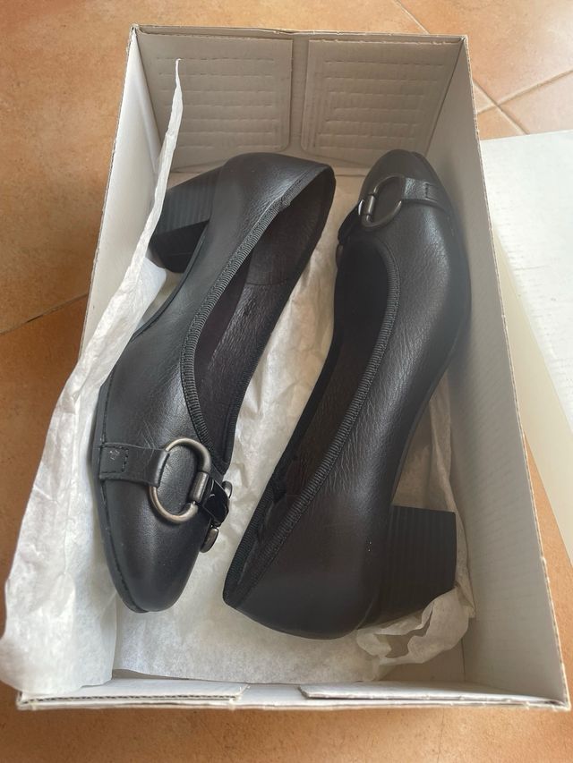 Zapatos hebilla piel negros