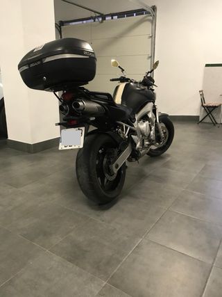 Yamaha FZ6N - Moto en muy buen estado