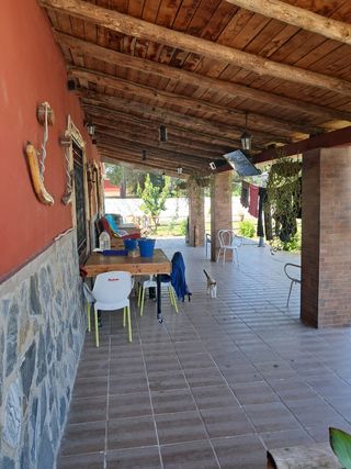 Parcela 3300m2 con casa 240m2