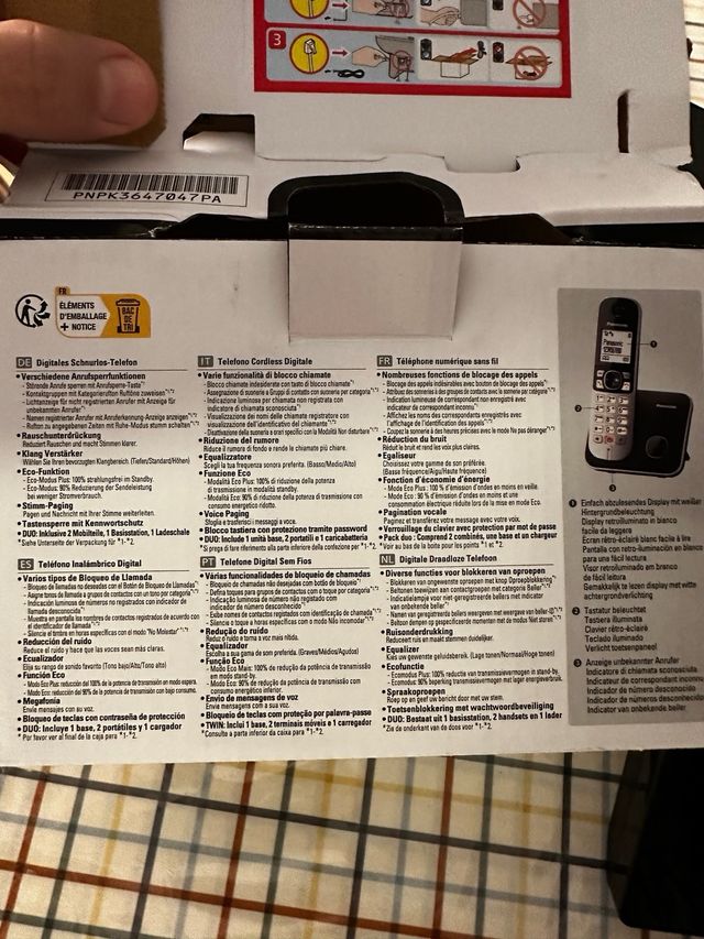 Teléfono inalámbrico Panasonic KX-TG6852