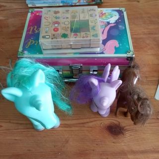 3 Unicornios y sellos mágicos