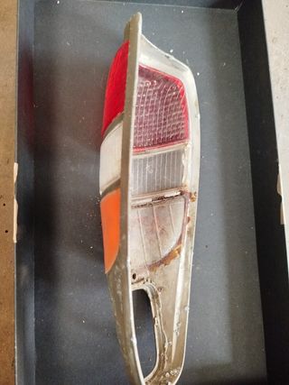 Tulipas traseras Mercedes-Benz Ponton