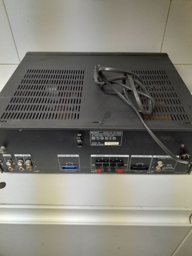Amplificador Sony TA-D507/50WAT por canal
