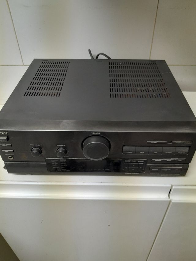 Amplificador Sony TA-D507/50WAT por canal
