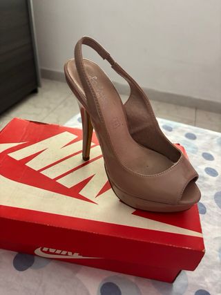 Sandalias MARYPAZ cada una a 10 euro nuevas