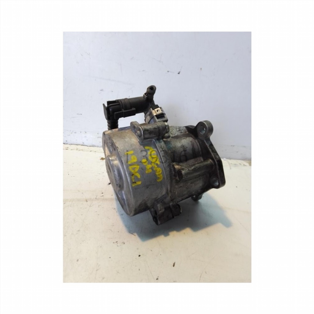 Depresor freno / Bomba vacio Renault Megan