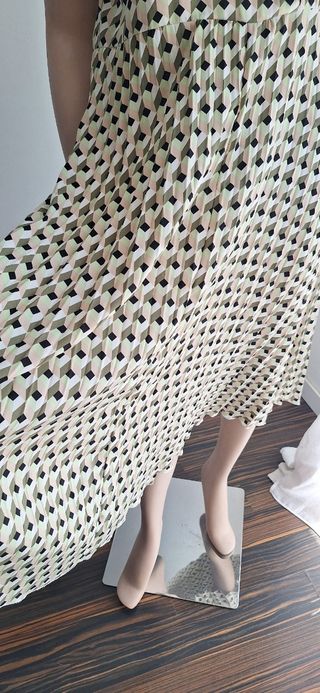 Vestido plisado estampado