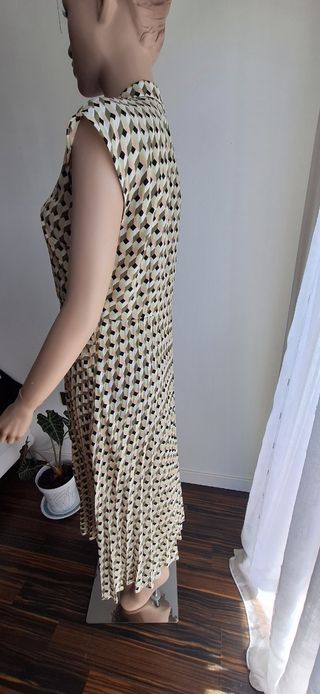 Vestido plisado estampado