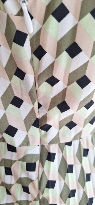 Vestido plisado estampado