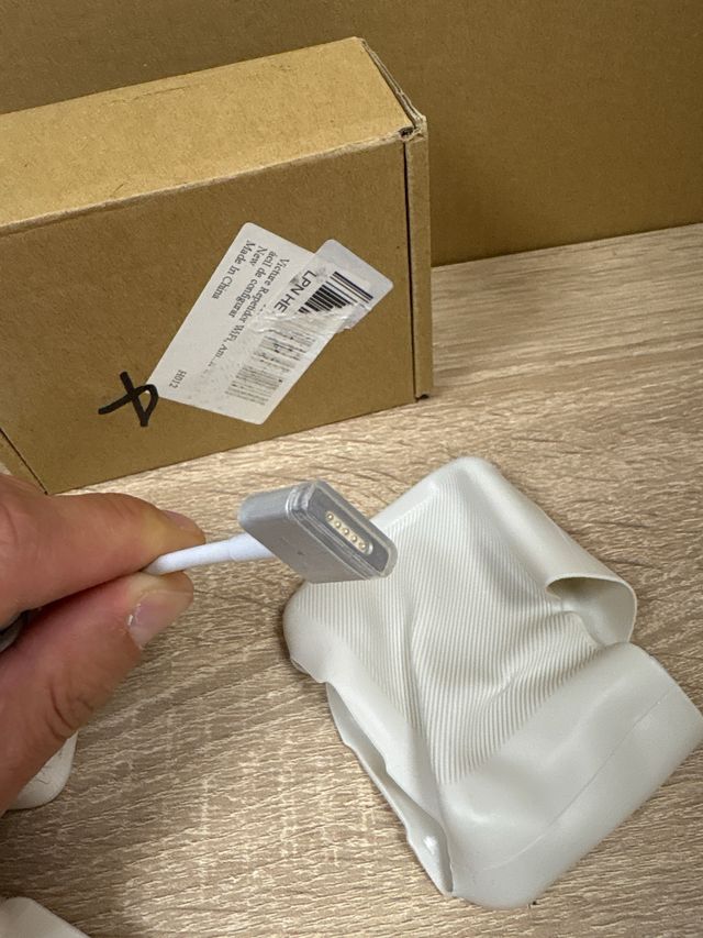 Cargador Mac Book Pro 60W