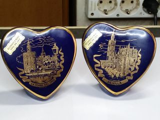 Recuerdos Sevilla:  Corazónes sevillanos de los 80