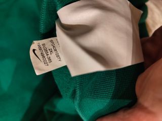 Sudadera Nike verde c/ capucha
