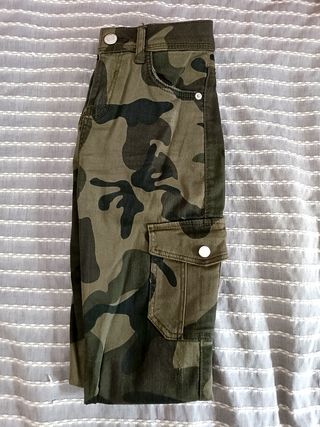 Pantalones Cargo Militares-Bershka