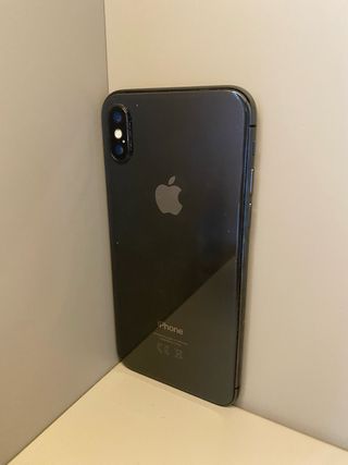 iPhone X 64GB - Negro - Batería 75%